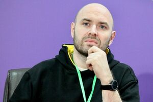 18 судей отказались увольнять своего начальника с гражданством РФ. Мерзость остается мерзостью, даже несмотря на войну, сотни убитых детей, Бучу и Изюм