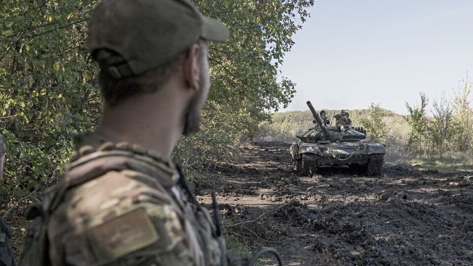 Украинские защитники отбивают атаки врага