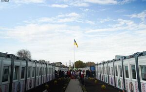 Городок предназначен для 352 человек