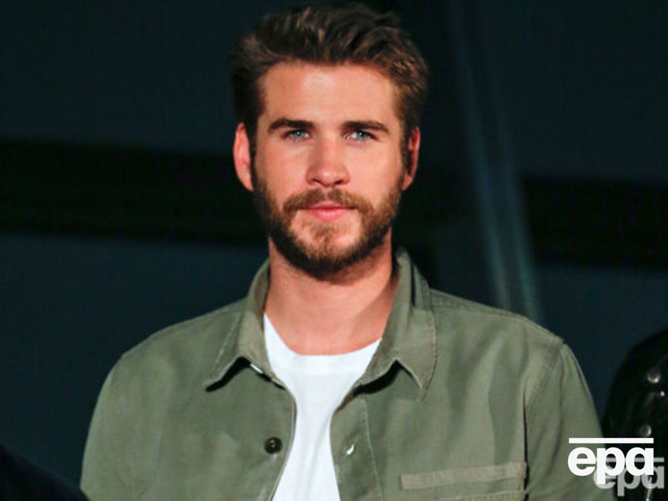 Хемсворт:&nbsp;Кавилл был невероятным Геральтом