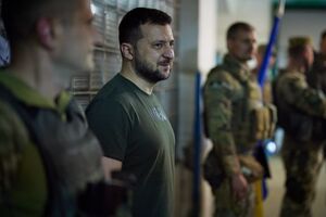Зеленський: Російські терористи продовжили обстріли на різних напрямках. Відповідаємо окупантам. Відчутно відповідаємо