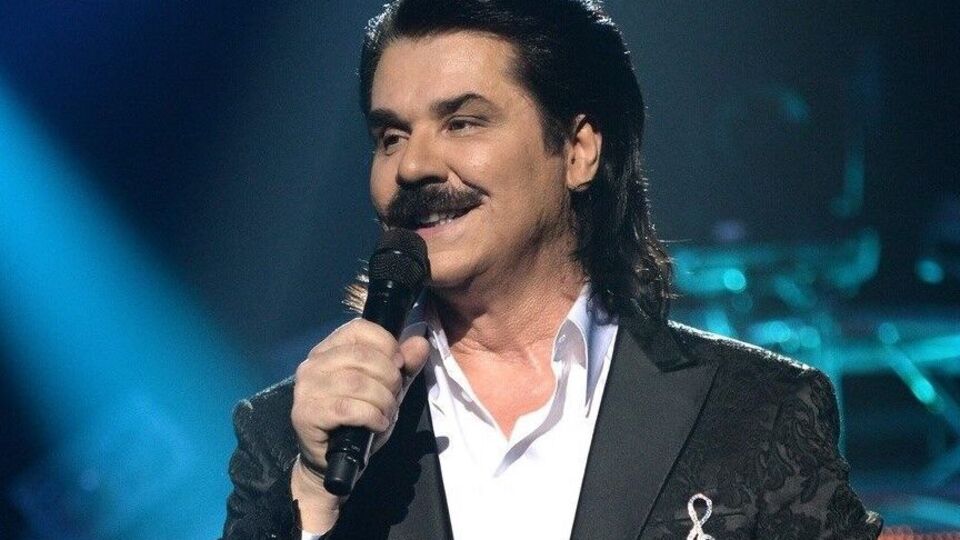 1993 року Зіброву надали звання заслуженого артиста України