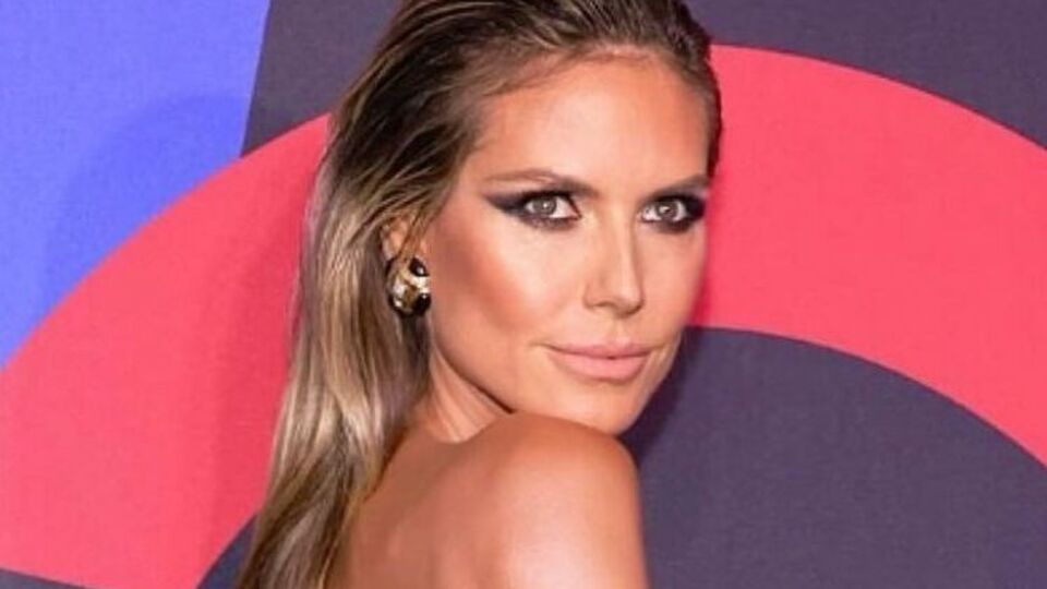 Клум: Приготовления к Хэллоуину