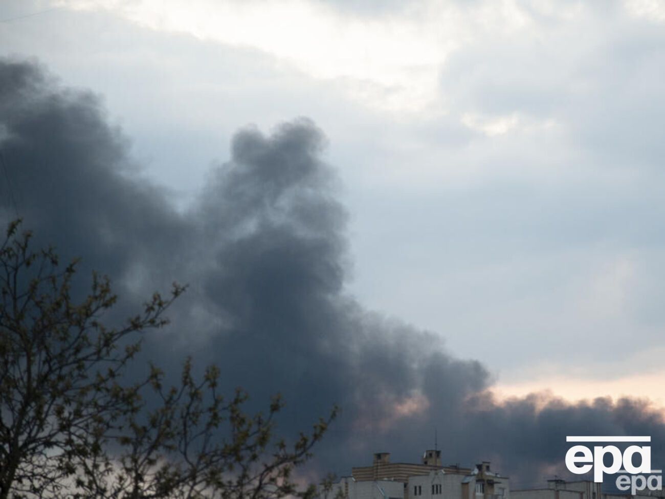 Атаки оккупантов повлекли разрушения и отключения электроэнергии в нескольких регионах