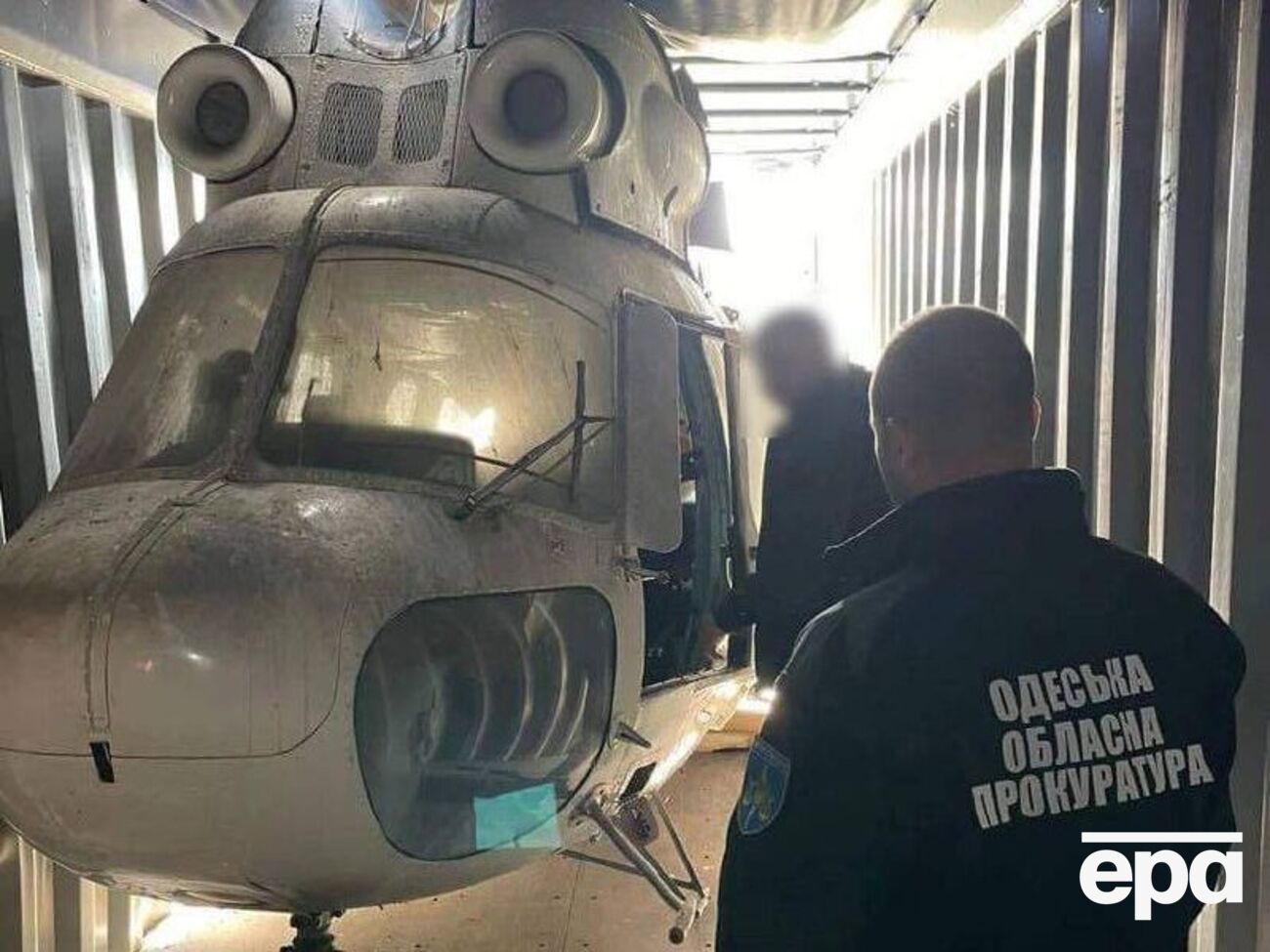 Гелікоптер простояв на митниці 15 років