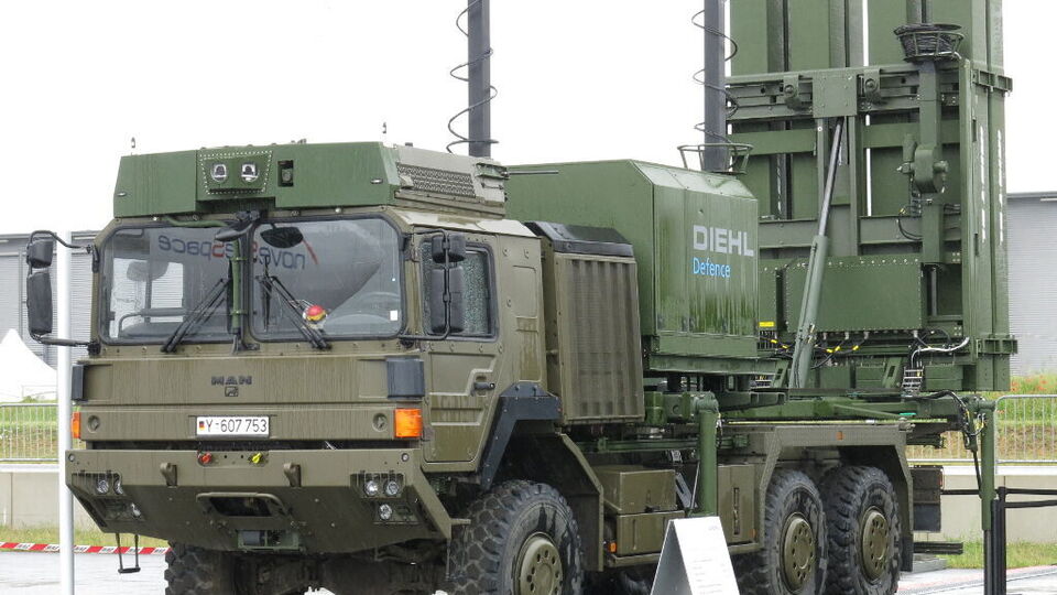 Україна хоче, щоб ФРН наростила виробництво ЗРК IRIS-T, зазначив Ігнат