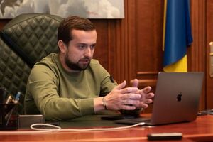 Кирилл Тимошенко объяснил ситуацию с авто из гуманитарной помощи