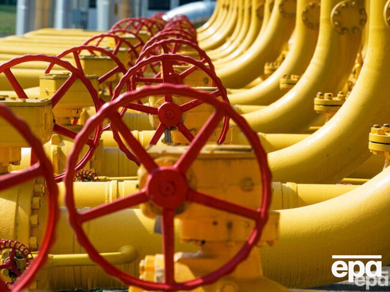 Газовые хранилища в Германии заполнены на 98,52%