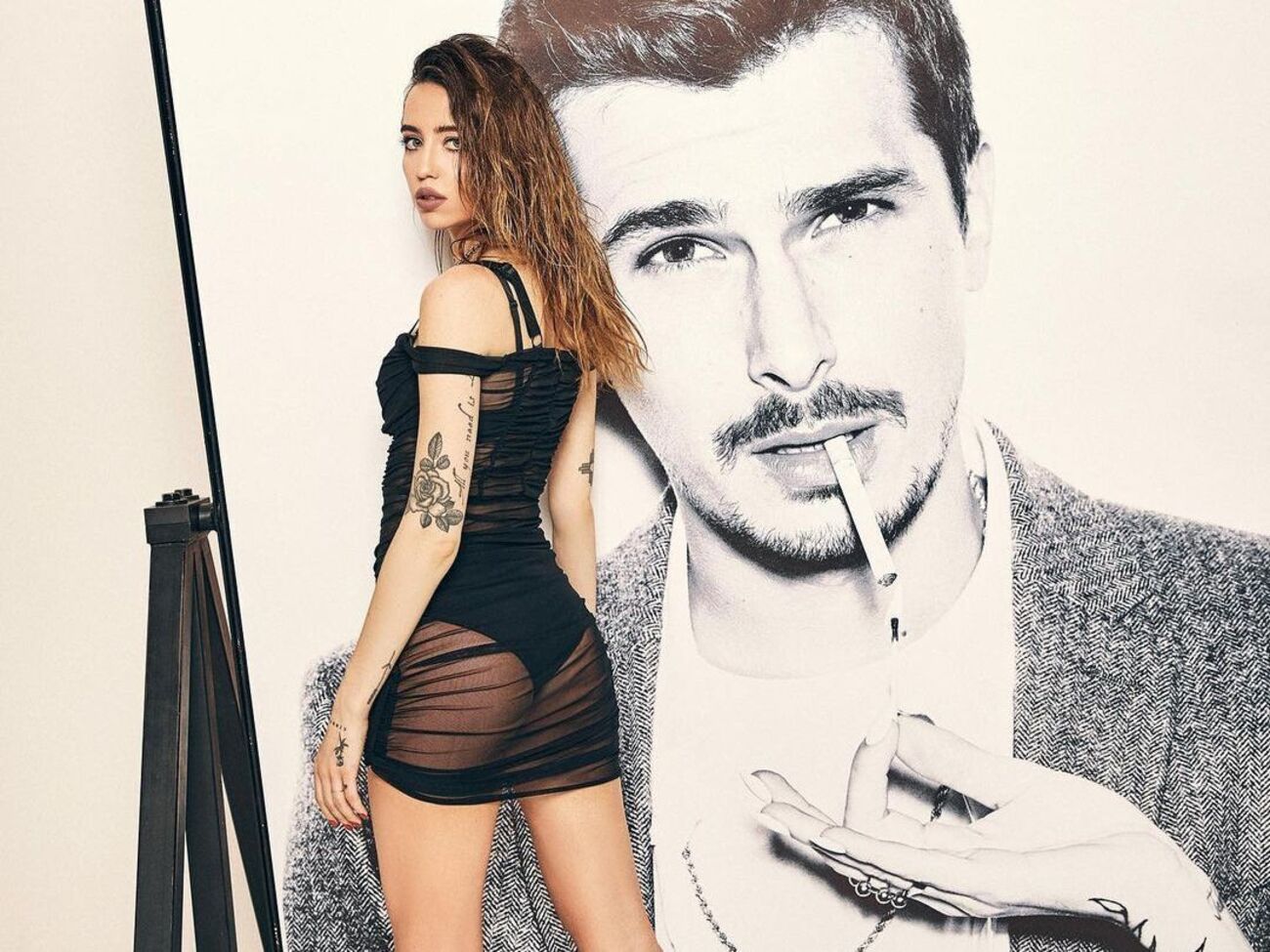 Дорофеева и Позитив до весны 2020 года выступали в составе группы "Время и Стекло"