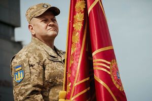 Ми ведемо війну не вісім місяців, а вісім років і вісім місяців. Ми тримаємося, перегруповуємося, нарощуємо резерви, зміцнюємо оборону і поступово звільняємо рідну землю
