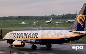 Самолет стоял в аэропорту Минска более шести часов