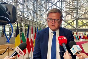 Польский дипломат назвал новый санкционный пакет "очень хорошим"
