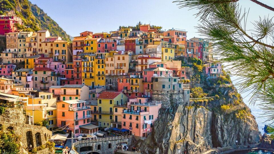 По информации СМИ, в марте и апреле Италия конфисковала у россиян виллы и яхты на сумму более €900 млн