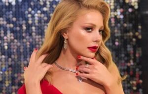 Тина Кароль показала фото, сделанное на сцене