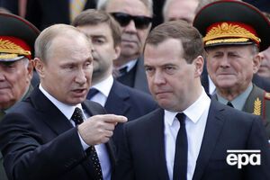 Фейгін: Медведєв постійно думає про свою нереалізованість