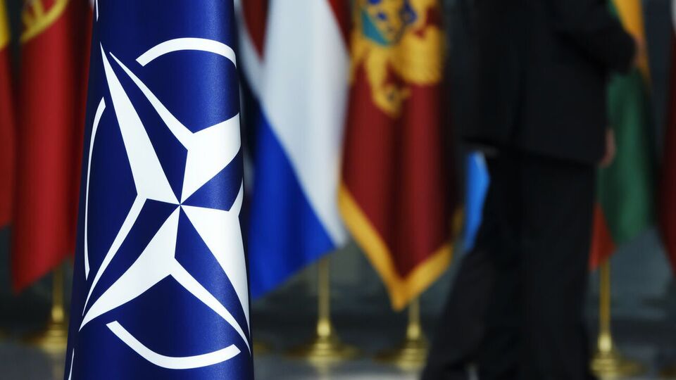 30 сентября генсек НАТО Йенс Столтенберг заявил, что Альянс будет поддерживать Украину в борьбе против РФ "столько, сколько будет нужно"