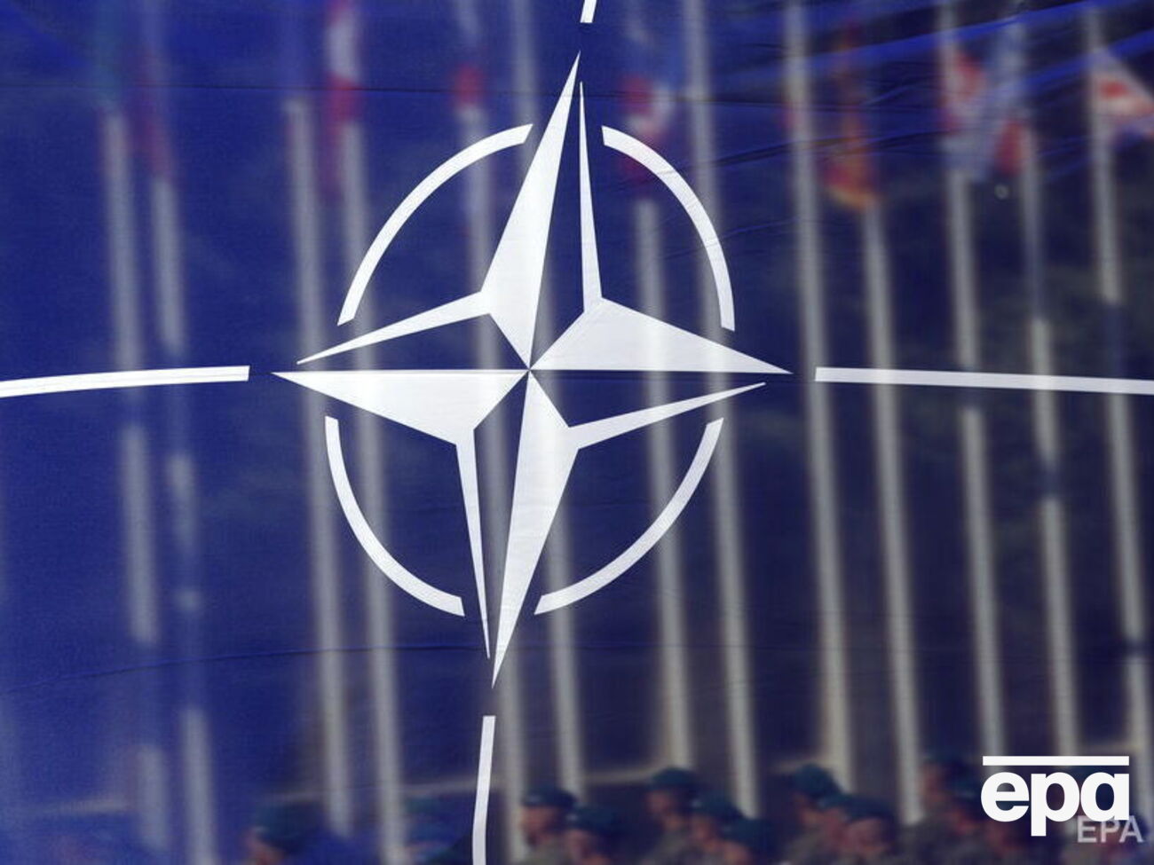 Украина подала заявку на членство в НАТО по ускоренной процедуре