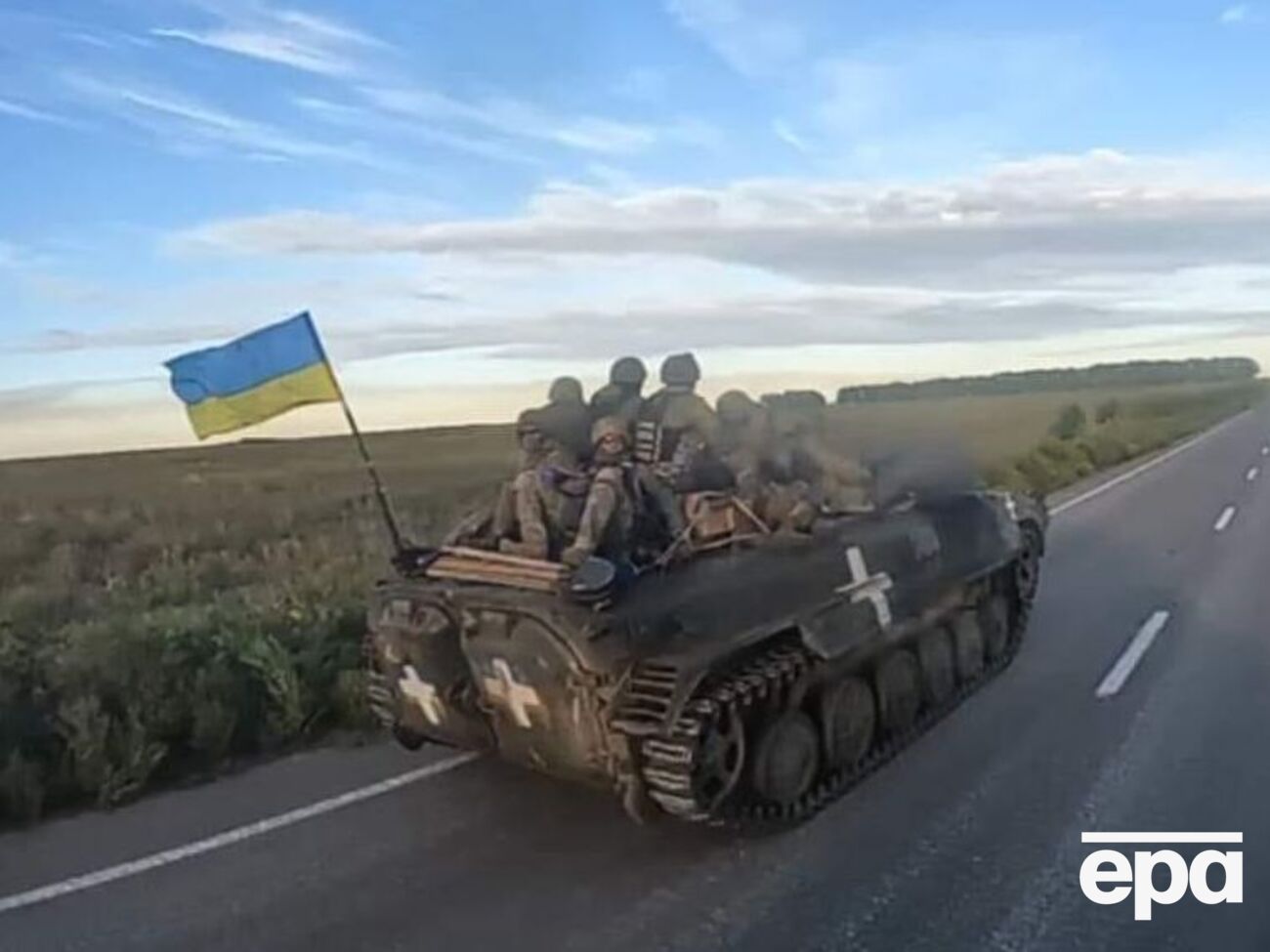 Украинские военные продвигаются в направлении Сватово