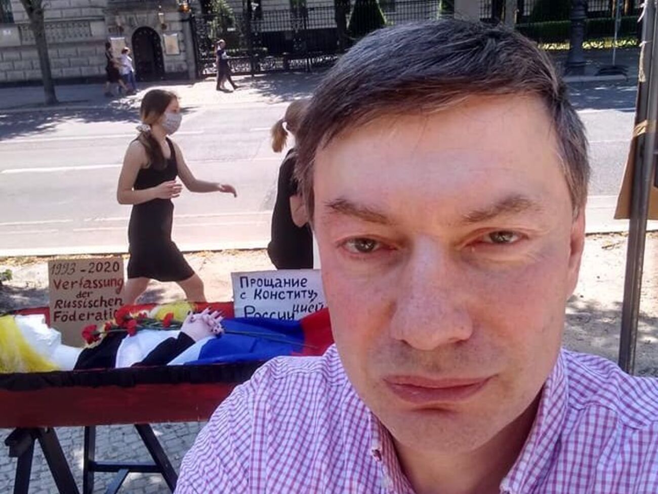 Если бы у правящей верхушки РФ остался инстинкт самосохранения, из Украины вывели бы войска, а президентом вместо отстраненного Путина стал Мишустин