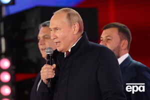 Гудков подчеркнул, что мировые лидеры сейчас предупреждают Путина (на фото) о серьезных последствиях нанесения ядерного удара