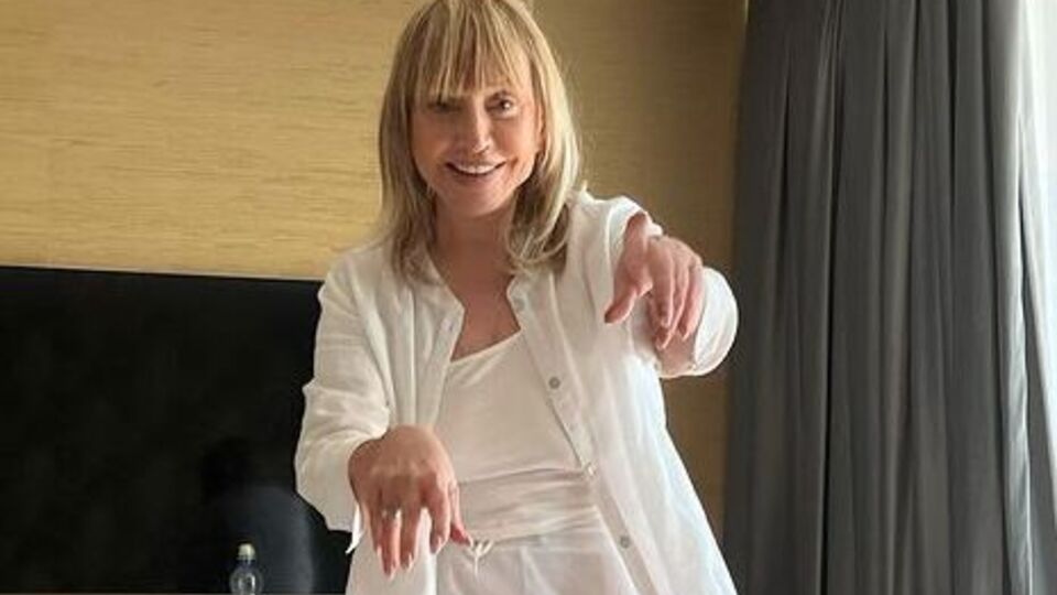 Пугачева в конце сентября уехала с детьми из РФ