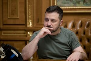 Зеленский назвал разговор с генсеком НАТО "очень положительным"