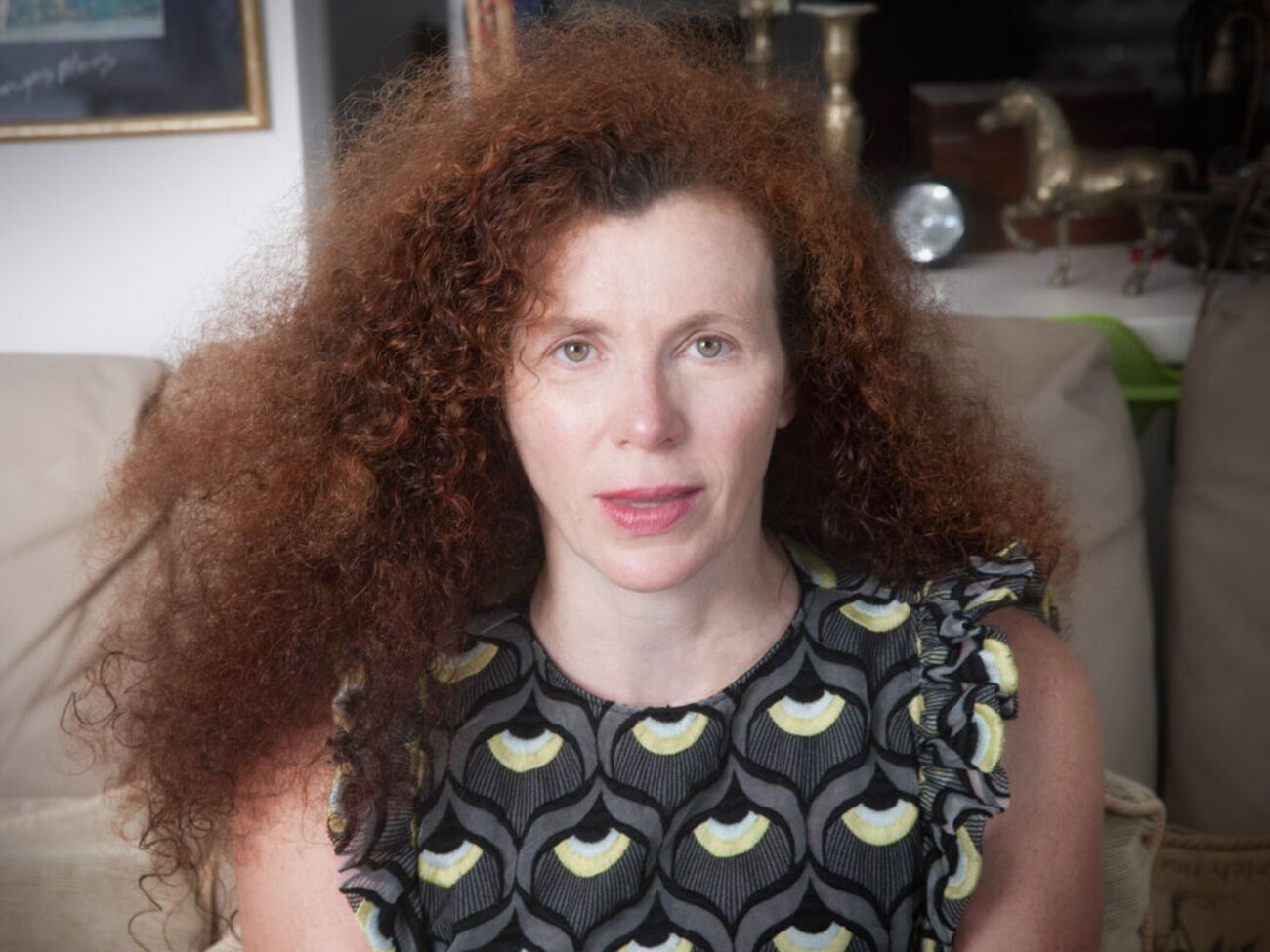 Латынина назвал сценарий, по которому украинская армия быстро войдет в Луганск и Донецк, "гипероптимистичным"