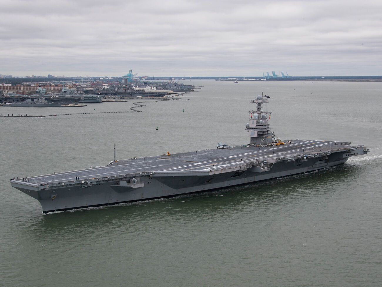 Новый авианосец будет работать с воздушными, морскими и наземными средствами союзников и стран &ndash;&nbsp;партнеров НАТО