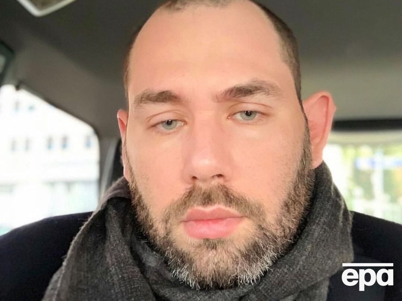 Слепаков живет в Тель-Авиве