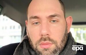 Слепаков живет в Тель-Авиве