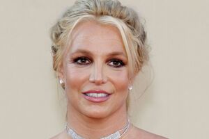 Попзірка Брітні Спірс поділилася новими пляжними фото