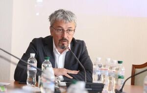 Ткаченко напомнил, что к законопроекту поданы поправки