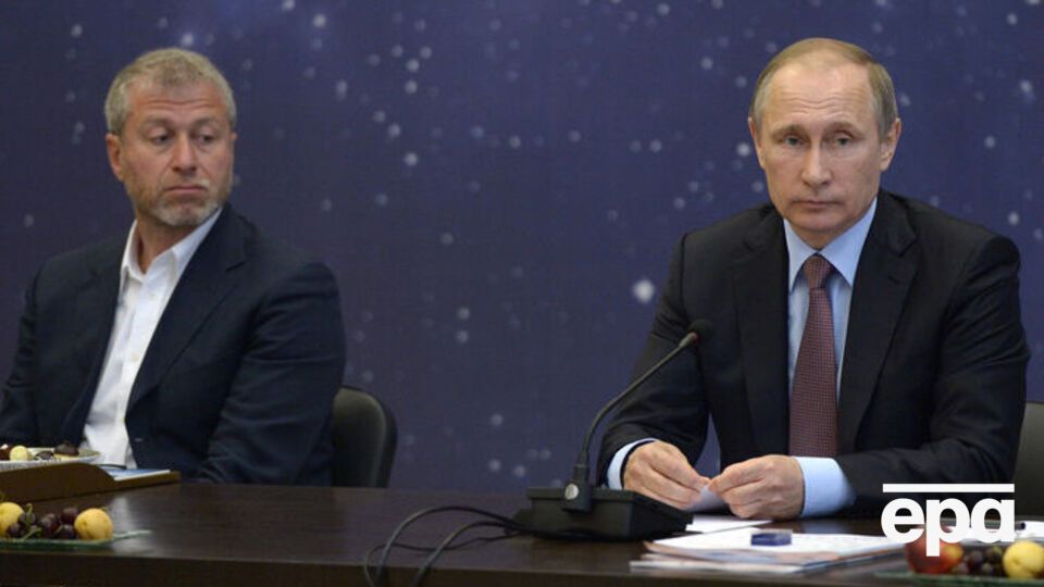 Окружение Путина хотело бы дистанцироваться от войны и получить гарантии безопасности от администрации США, полагает Фейгин