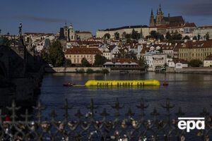 Активісти Greenpeace закликають лідерів країн ЄС відмовитися від викопного палива