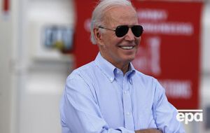 Президент США запропонував прибрати марихуану зі списку небезпечних наркотиків