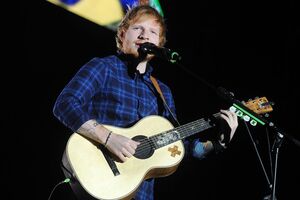 Ед Ширан показав, як працює над новою піснею