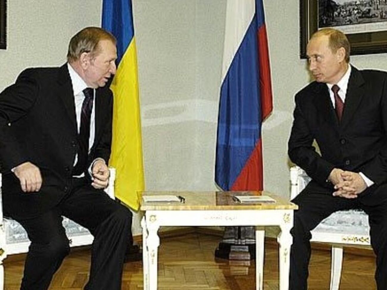 Кучма говорив Путіну під час зустрічі у "Внуково", що Україна&nbsp;&ndash; не Росія