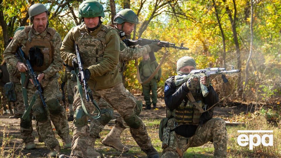 Від початку війни ЗСУ деокупували понад 2,4 тис. км² української землі на півдні, зазначив Тимошенко