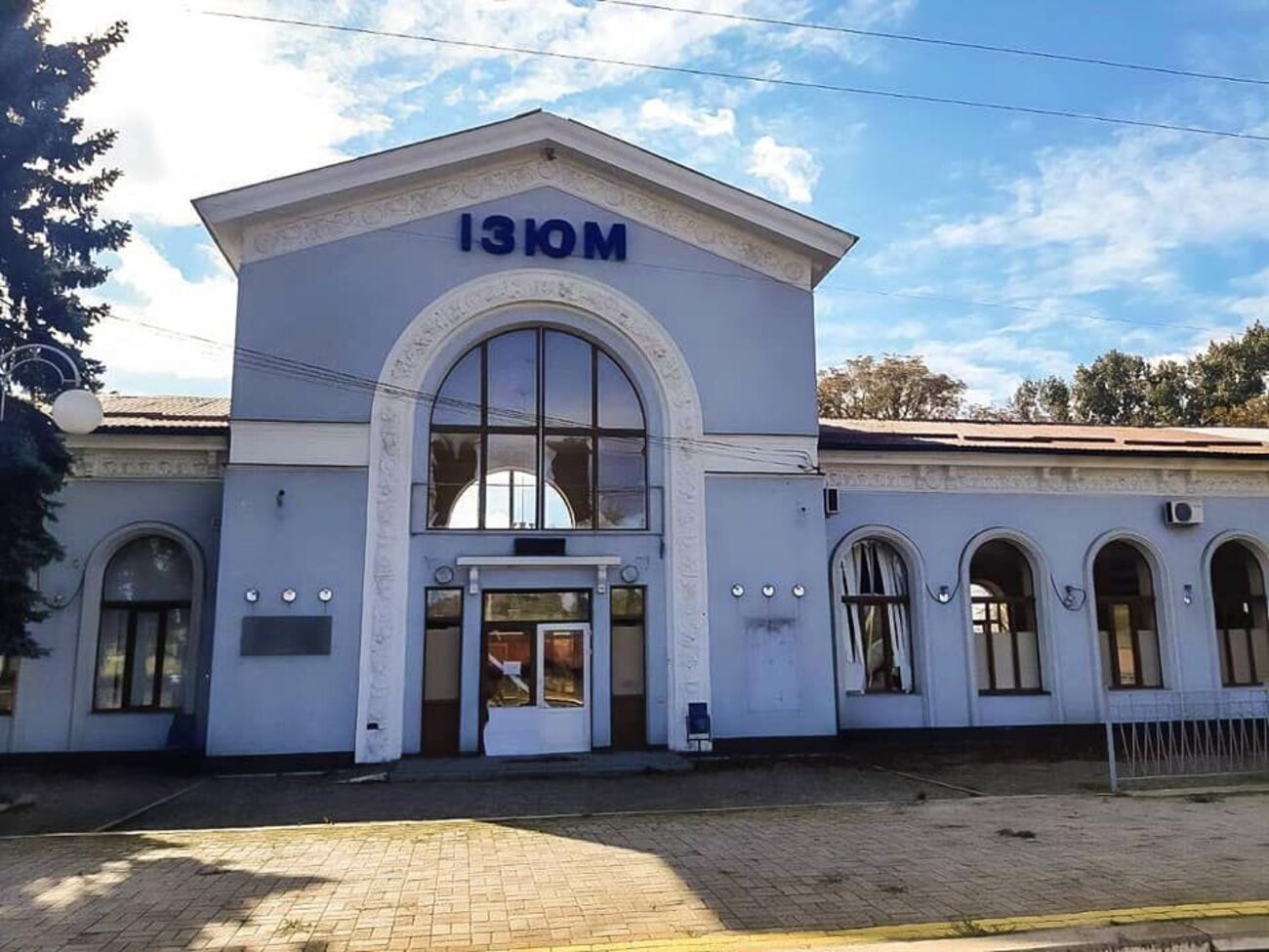 "Укрзалізниця" снова пустит поезда в Изюм