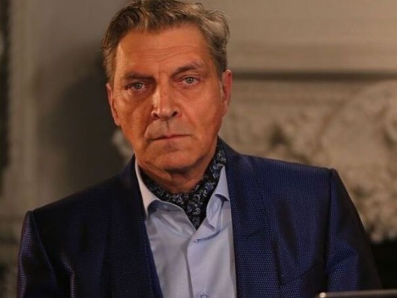 Невзоров считает, что оппозиция в России долгое время была "смехотворной, бессильной и беззубой"