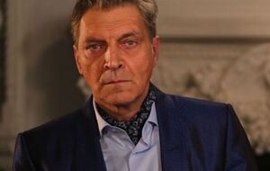 Невзоров считает, что оппозиция в России долгое время была "смехотворной, бессильной и беззубой"