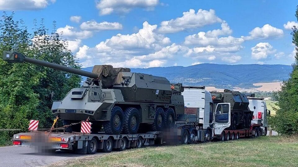 Словаччина надала Україні вже шість гаубиць