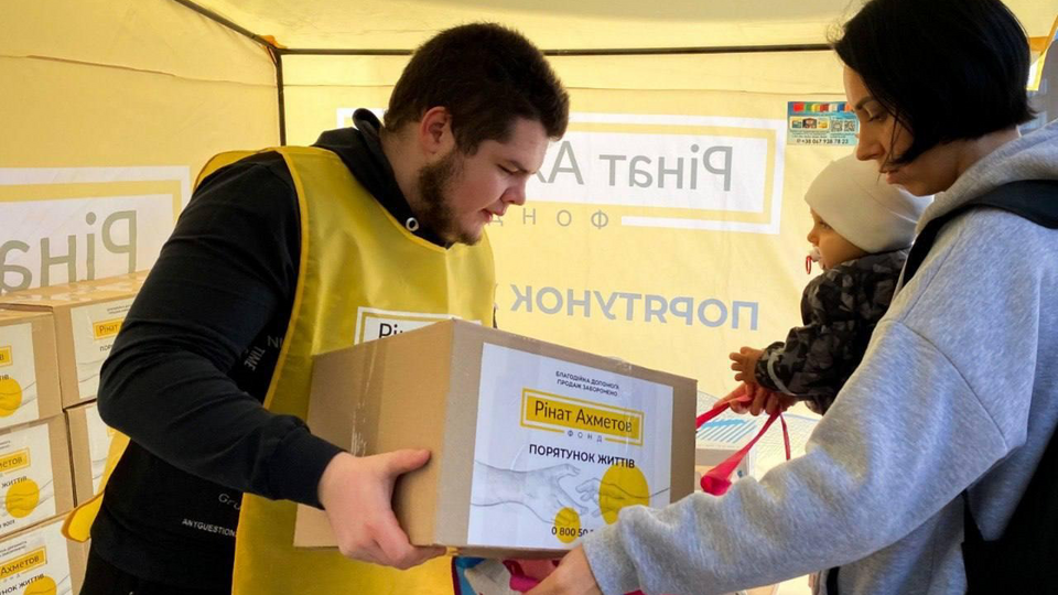 Фонд уже передал Днепропетровской области более 47 тыс. наборов с продуктами питания