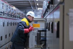 Энергетики получили доступ и смогли выполнить ряд ремонтов в Никопольской и Томаковской общинах, здесь со светом 2,4 тысячи домохозяйств