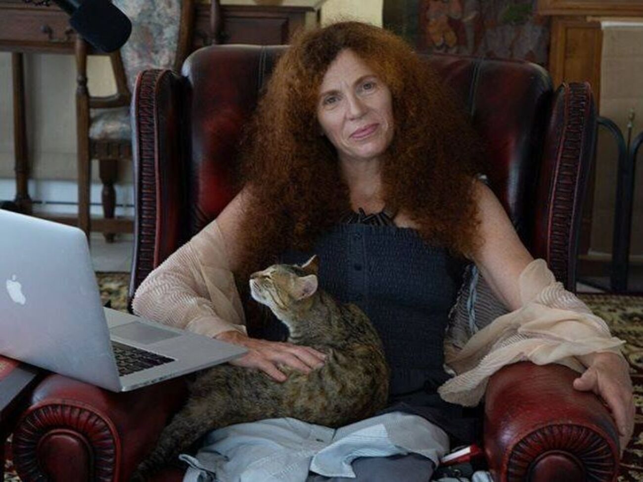 Латынина надеется, что Украина установит контроль над Крымом до того, как в России сменится власть