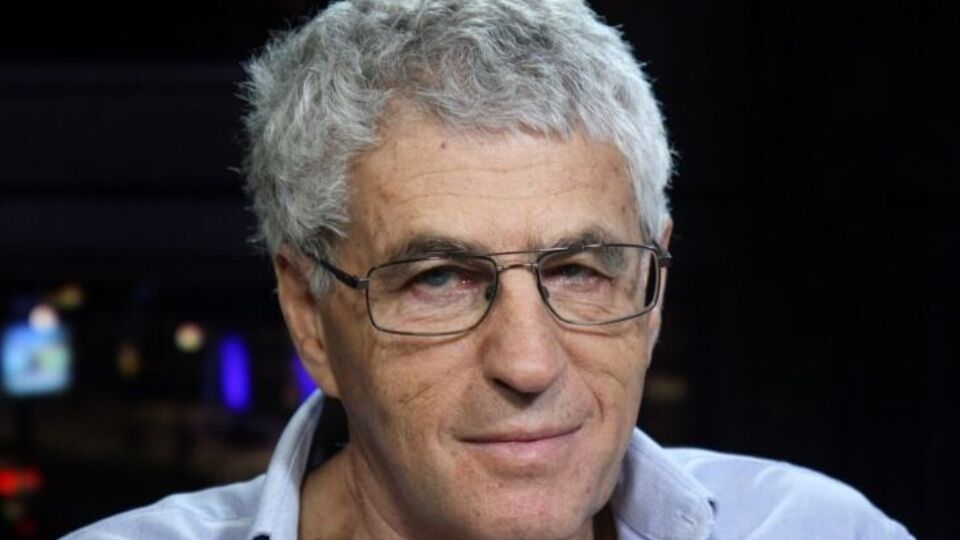 Гозман: Мне кажется, что Владимир Владимирович действительно верит в то, что говорит. Он ушел в астрал