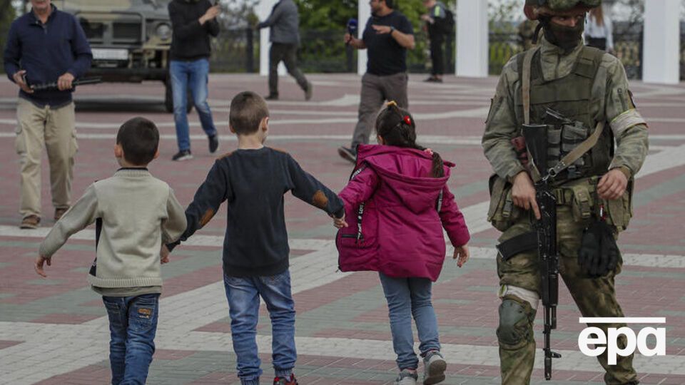 Росіяни незаконно вивозять дітей з України