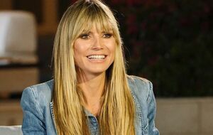 Клум не удержалась на ногах