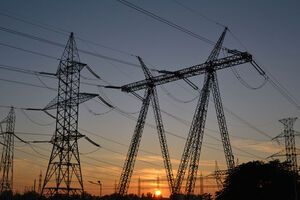 Две недели назад НКРЭКУ планировала повысить ценовые ограничения на рынке электроэнергии