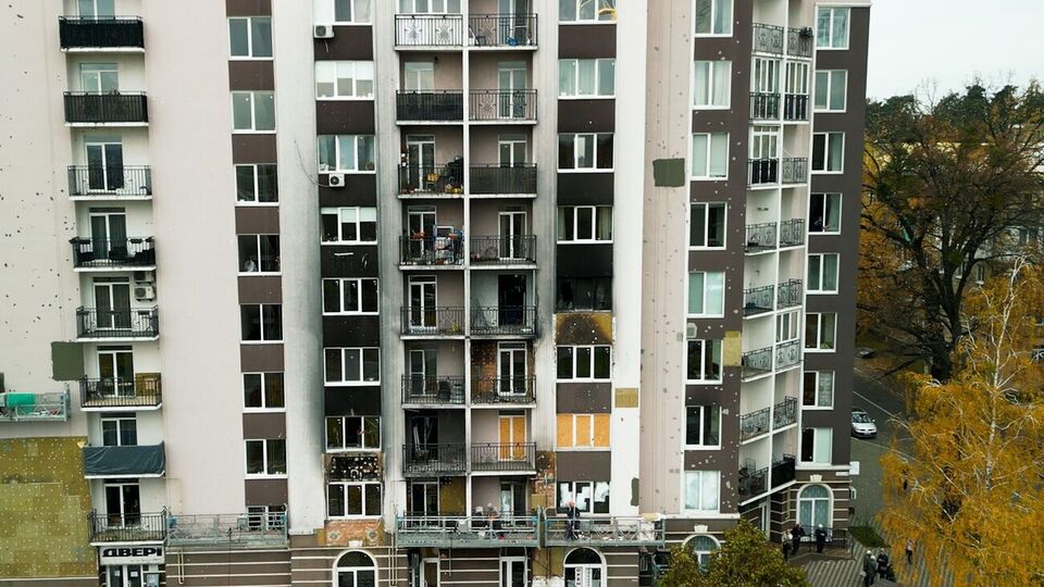 У Київській області пошкоджено приблизно 1500 багатоповерхівок, розповів Кулеба